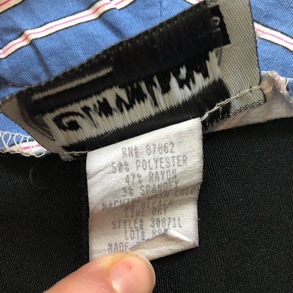 CLEVELAND NEW YORK STREET Women's CUFFED STRETCH SHORTS Black Size 18 - Picture 4 of 8